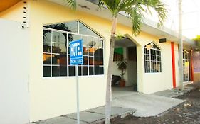 Hotel Pacific